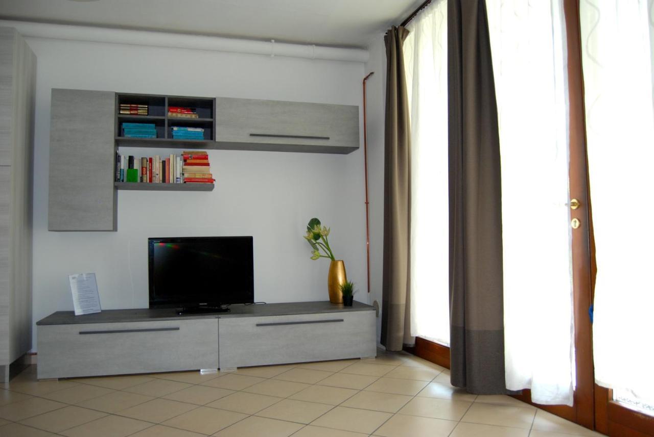 Case Vacanza Le Vele Desenzano del Garda Exteriör bild
