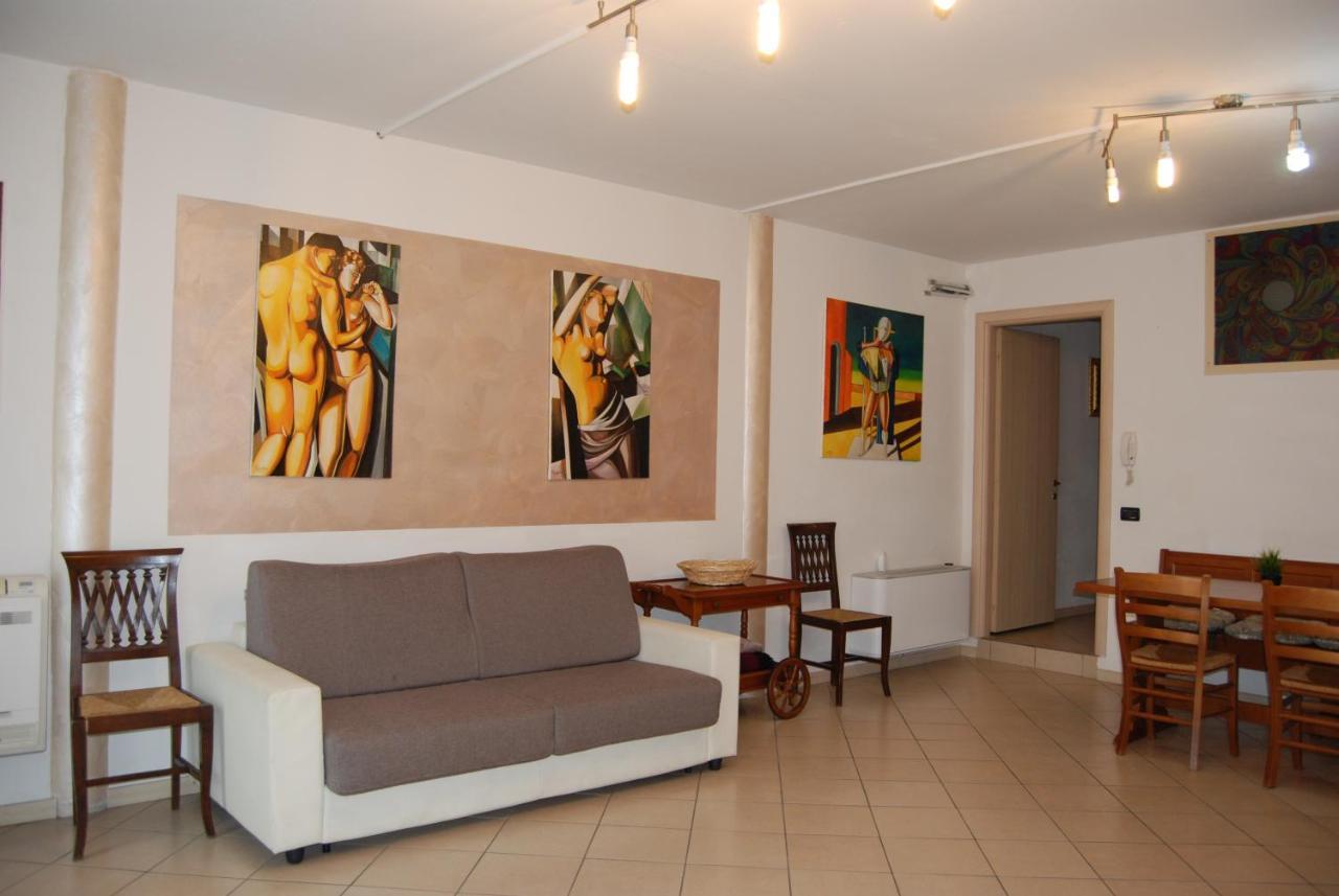 Case Vacanza Le Vele Desenzano del Garda Exteriör bild