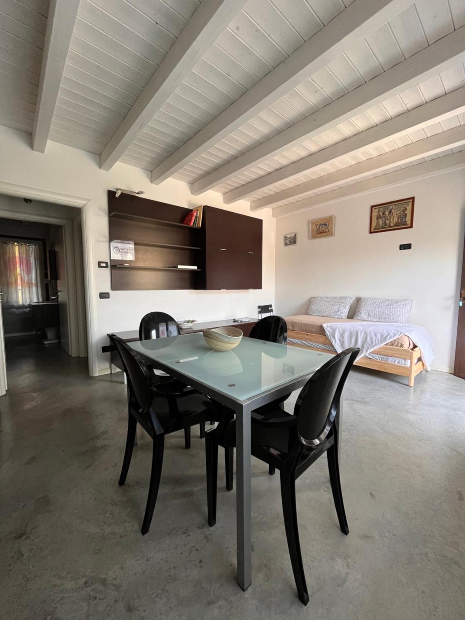 Case Vacanza Le Vele Desenzano del Garda Exteriör bild