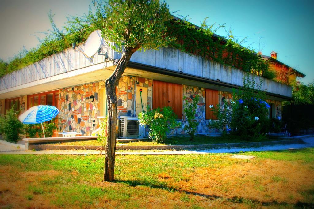 Case Vacanza Le Vele Desenzano del Garda Exteriör bild